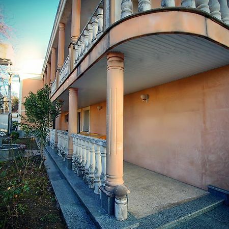 Apartment Gardenia كوتايسي المظهر الخارجي الصورة