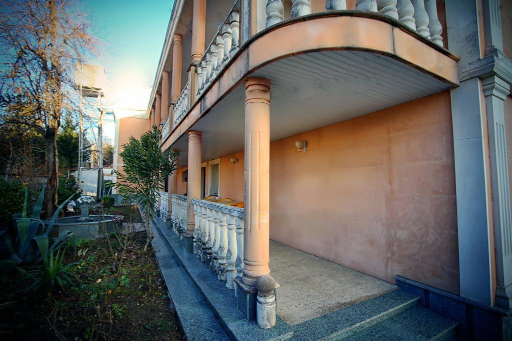 Apartment Gardenia كوتايسي المظهر الخارجي الصورة