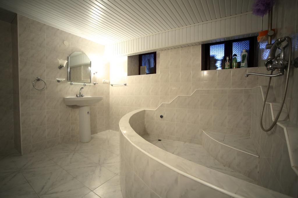Apartment Gardenia كوتايسي المظهر الخارجي الصورة